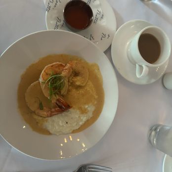 Mattie's - Shrimp and grits - American Near Me - Austin, Texas