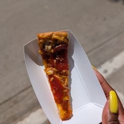 Bayou City Art Festival Downtown - Daiya vegan pizza sample, yum