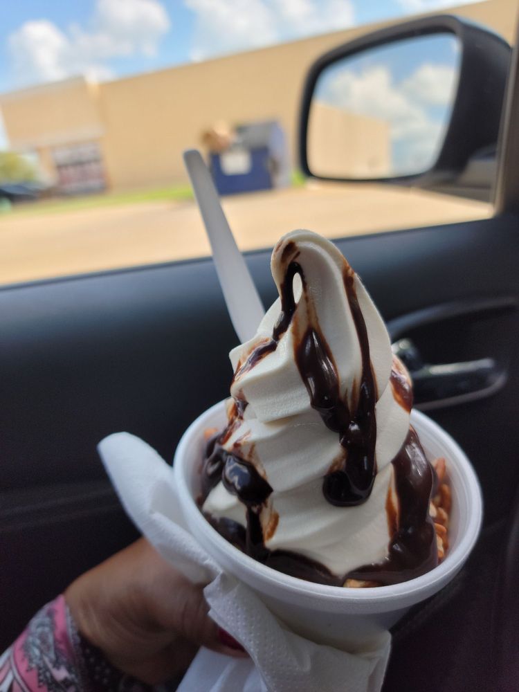 COUNTER CULTURE YOUREE DR Updated September 2024 43 Photos & 19 Reviews 6360 Youree Dr