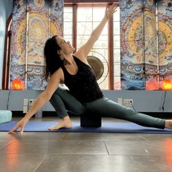 Wake up the body with a slow flow morning yoga class. Get grounded and flow into balance.