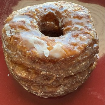 Circle Donuts - Cronut - Donuts Near Me - Long Beach, California