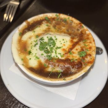 Nia Restaurant - French onion soup - Mediterranean Near Me - Chicago, Illinois Nia Restaurant - French onion soup - Mediterranean Near Me - Chicago, Illinois