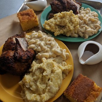 Dizzy Birds Rotisserie - Chicken breast with mashed potatoes, mac & cheese, and cornbread - Comfort Food Near Me - Biddeford, Maine Dizzy Birds Rotisserie - Chicken breast with mashed potatoes, mac & cheese, and cornbread - Comfort Food Near Me - Biddeford, Maine