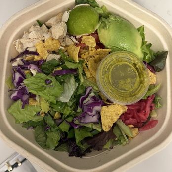 sweetgreen - Healthy Salads, Wraps, and Bowls - Guacamole Greens - Salad Near Me - Huntington Beach, California sweetgreen - Healthy Salads, Wraps, and Bowls - Guacamole Greens - Salad Near Me - Huntington Beach, California