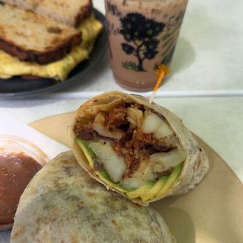 Java Kai Koloa - Breakfast Burrito - Coffee Roasteries Near Me - Koloa, Hawaii