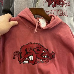 Houndstooth Clothing - The Slobbering Hog!