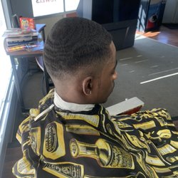 Phillips Barber Shop - Fresh fades