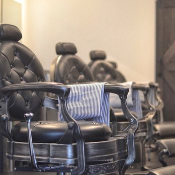 Blade & Badger - The most badass barber chairs I've ever seen (and comfy!) - Barbers Near Me - Philadelphia, Pennsylvania Blade & Badger - The most badass barber chairs I've ever seen (and comfy!) - Barbers Near Me - Philadelphia, Pennsylvania