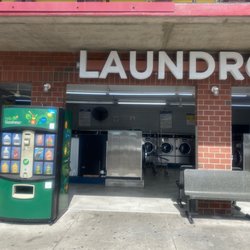 Supermatt Laundromat - Front of building