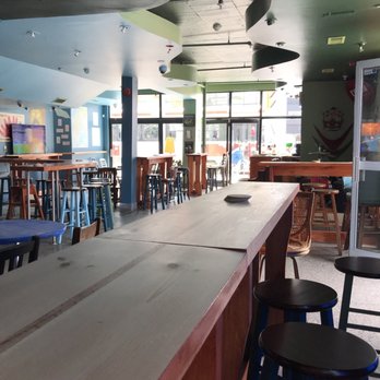 Drom Taberna - And the streetcar stops right out front. - Polish Near Me - Toronto, Ontario