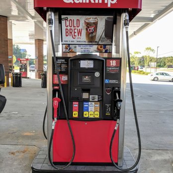 QuikTrip - Pump 18 full profile. There are 24 pumps at this at this gas station. - Gas Stations Near Me - Greenville, South Carolina QuikTrip - Pump 18 full profile. There are 24 pumps at this at this gas station. - Gas Stations Near Me - Greenville, South Carolina
