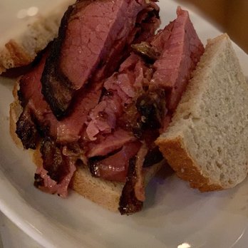 Phil Smoked Meat - Smoked meat sandwiches - Sandwiches Near Me - Quebec City, Quebec Phil Smoked Meat - Smoked meat sandwiches - Sandwiches Near Me - Quebec City, Quebec