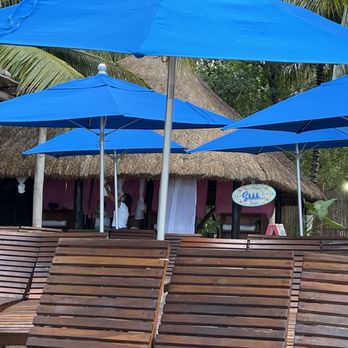 Chulas Beach Club - Massage area - Beaches Near Me