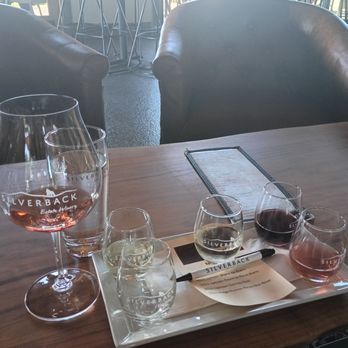 Silverback Estate Winery - Lovely wine tasting - Wineries Near Me - Salem, Oregon Silverback Estate Winery - Lovely wine tasting - Wineries Near Me - Salem, Oregon