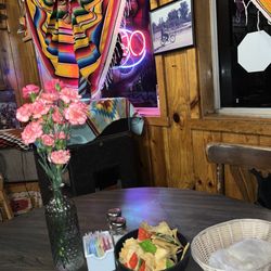El Mexicano I - Chips and spicy salsa