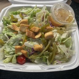 Garden Salad (meh) w/ house Italian (meh)