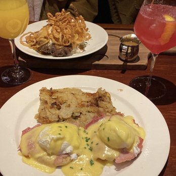 TOWN - Steakhouses Near Me - San Carlos, California TOWN - Steakhouses Near Me - San Carlos, California