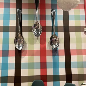 Smart Cow Yogurt Bar - Castle Rock - a colorful checkered wall - Ice Cream & Frozen Yogurt Near Me - Castle Rock, Colorado