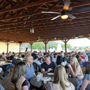 Cornetta's Restaurant & Marina - Seafood Near Me - Piermont, New York Cornetta's Restaurant & Marina - Seafood Near Me - Piermont, New York