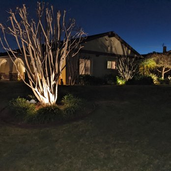 Jones Electric - Landscape lighting - Electricians Near Me - Upland, California Jones Electric - Landscape lighting - Electricians Near Me - Upland, California