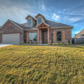 C3 Custom Homes - the front of the home - General Contractors Near Me - Springdale, Arkansas C3 Custom Homes - the front of the home - General Contractors Near Me - Springdale, Arkansas