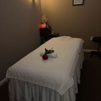 L&H Foot Spa - Massage room - Massage Near Me - Gaithersburg, Maryland L&H Foot Spa - Massage room - Massage Near Me - Gaithersburg, Maryland