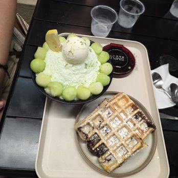 Heybings - Melon lime breeze and mochi Nutella waffle - Desserts Near Me - Costa Mesa, California Heybings - Melon lime breeze and mochi Nutella waffle - Desserts Near Me - Costa Mesa, California