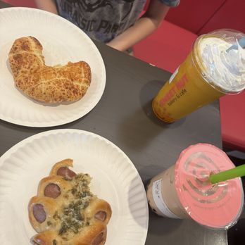 Sweet Hut Bakery Cafe - The mozzarella bun and the sweet onion dog with a Sweet Hut Milk Tea and a Mango Slushie - Bakeries Near Me - Bradenton, Florida Sweet Hut Bakery Cafe - The mozzarella bun and the sweet onion dog with a Sweet Hut Milk Tea and a Mango Slushie - Bakeries Near Me - Bradenton, Florida