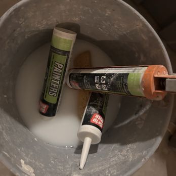 BK & K Countertops - Closer up of the call that shows that it is door and windows caulk, not bathroom 100% waterproof caulk - Countertop Installation Near Me - Phoenix, Arizona BK & K Countertops - Closer up of the call that shows that it is door and windows caulk, not bathroom 100% waterproof caulk - Countertop Installation Near Me - Phoenix, Arizona