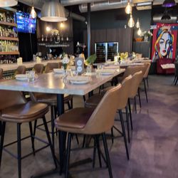 Laudy Bar & Craft Kitchen - Inside