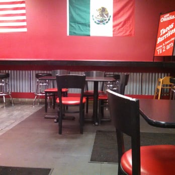 Tacos Omanas - Cramped in here - Mexican Near Me - Covina, California Tacos Omanas - Cramped in here - Mexican Near Me - Covina, California