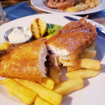 The Albion - Pubs Near Me - London, XGL