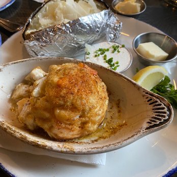 Jerry's Seafood - Crab/shrimp cake baby bomb - Seafood Near Me - Bowie, Maryland