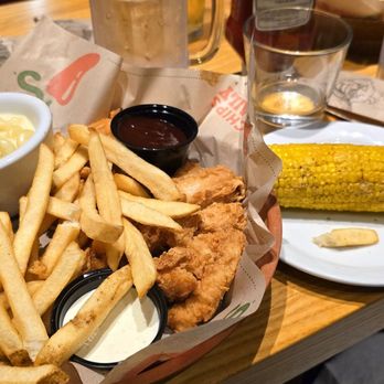 Chili's - Crispers with mac and cheese plus fries and corn - Bars Near Me - Sumter, South Carolina