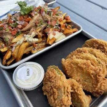 District Brew Yards - Brewpubs Near Me - Chicago, Illinois
