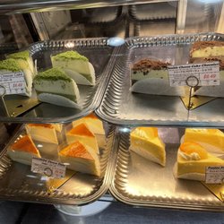 Pullman Bakery & Shige Pan - Ordered Hokkaido cheesecake today but received the mille crepe instead. Ugh. The matcha was good tho