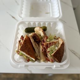 Chicken BLT Sandwich Chicken BLT Sandwich