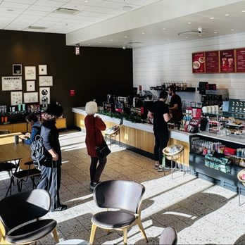 Starbucks - Dining - Coffee & Tea Near Me - Spring, Texas