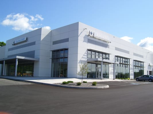 BURDICK BMW - Updated December 2025 - 20 Photos & 29 Reviews - 5947 E ...