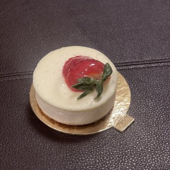 Cossetta Alimentari - Plain cheesecake with a strawberry - Italian Near Me - Saint Paul, Minnesota
