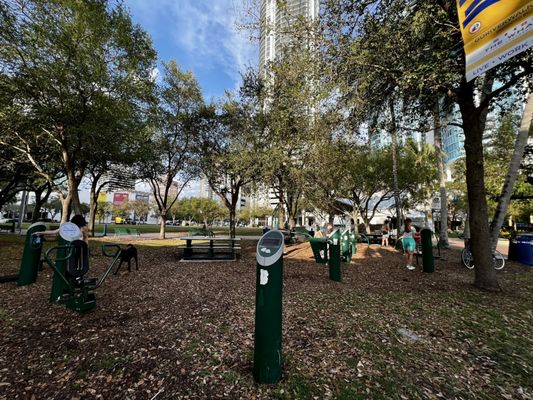 Huizenga Park by null