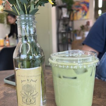 Rising For People Coffee - Matcha Latte - Coffee & Tea Near Me - Reno, Nevada