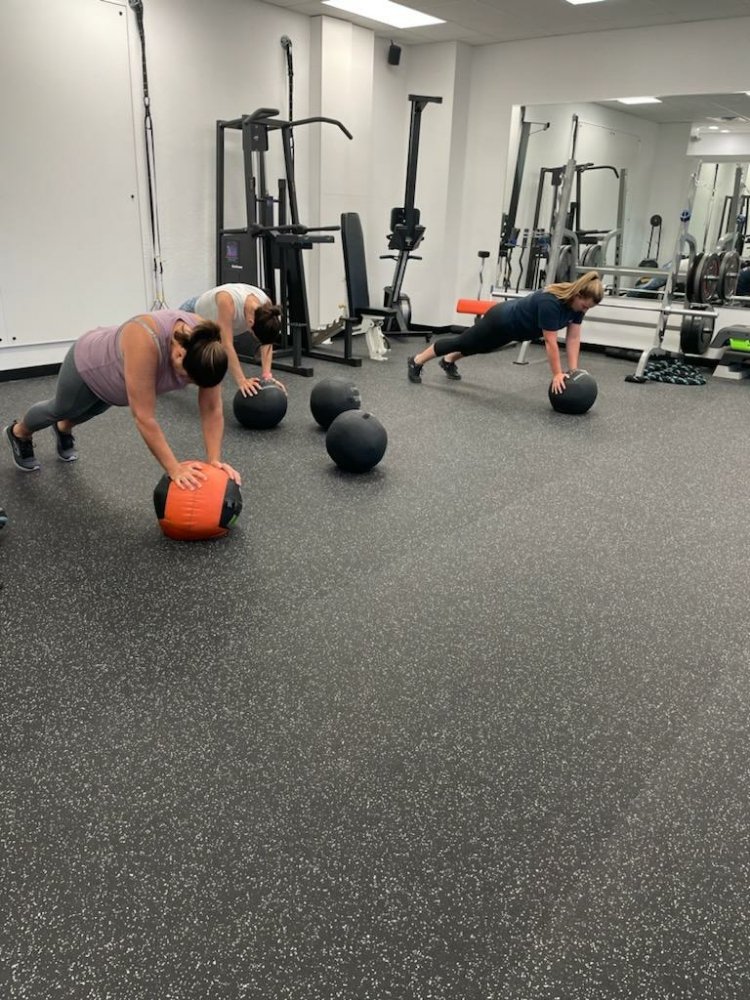 THE FITT HOUSE 42 Photos Gyms 14120 Palm Beach Blvd, Fort Myers