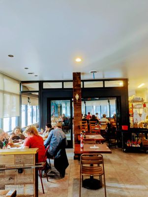 Sai’s Vietnamese Restaurant & Bar by null