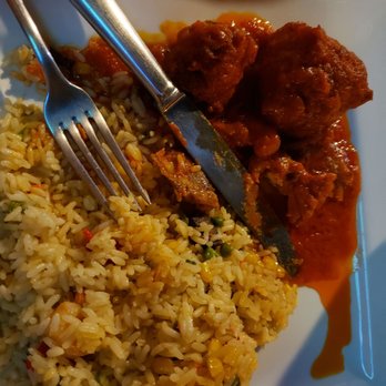 Lolas Restaurant and Lounge - Fried rice and chicken - African Near Me - Irving, Texas Lolas Restaurant and Lounge - Fried rice and chicken - African Near Me - Irving, Texas