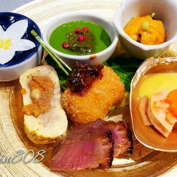 Nanzan GiroGiro - 3rd course: Uni shooter, steamed shrimp, grilled duck breast, fried eggplant-wrapped pork, egg omelet & abalone in green goop - Japanese Near Me - Honolulu, Hawaii Nanzan GiroGiro - 3rd course: Uni shooter, steamed shrimp, grilled duck breast, fried eggplant-wrapped pork, egg omelet & abalone in green goop - Japanese Near Me - Honolulu, Hawaii
