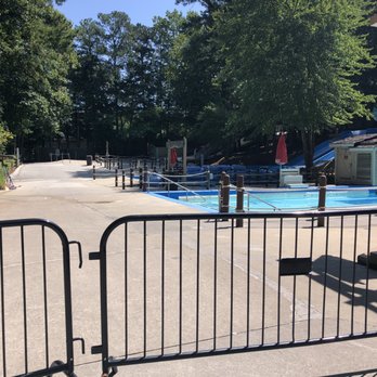 Six Flags White Water - Barriers to the 5 most popular rides. All closed - Water Parks Near Me - Marietta, Georgia Six Flags White Water - Barriers to the 5 most popular rides. All closed - Water Parks Near Me - Marietta, Georgia