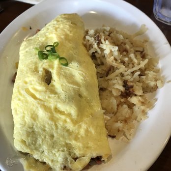 Daddy O’s - Omelet - New American Near Me - Lihue, Hawaii