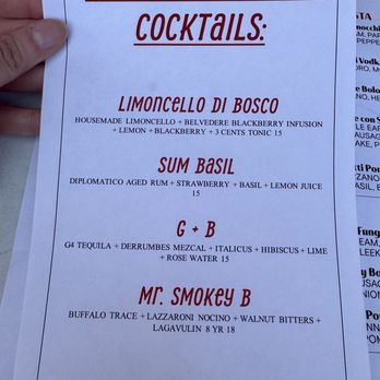 Fiore Pizzeria & Bakery - Cocktail Specials - Bakeries Near Me - Forest Park, Illinois