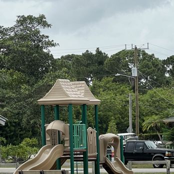 New Monrovia Park - Parks Near Me - Stuart, Florida